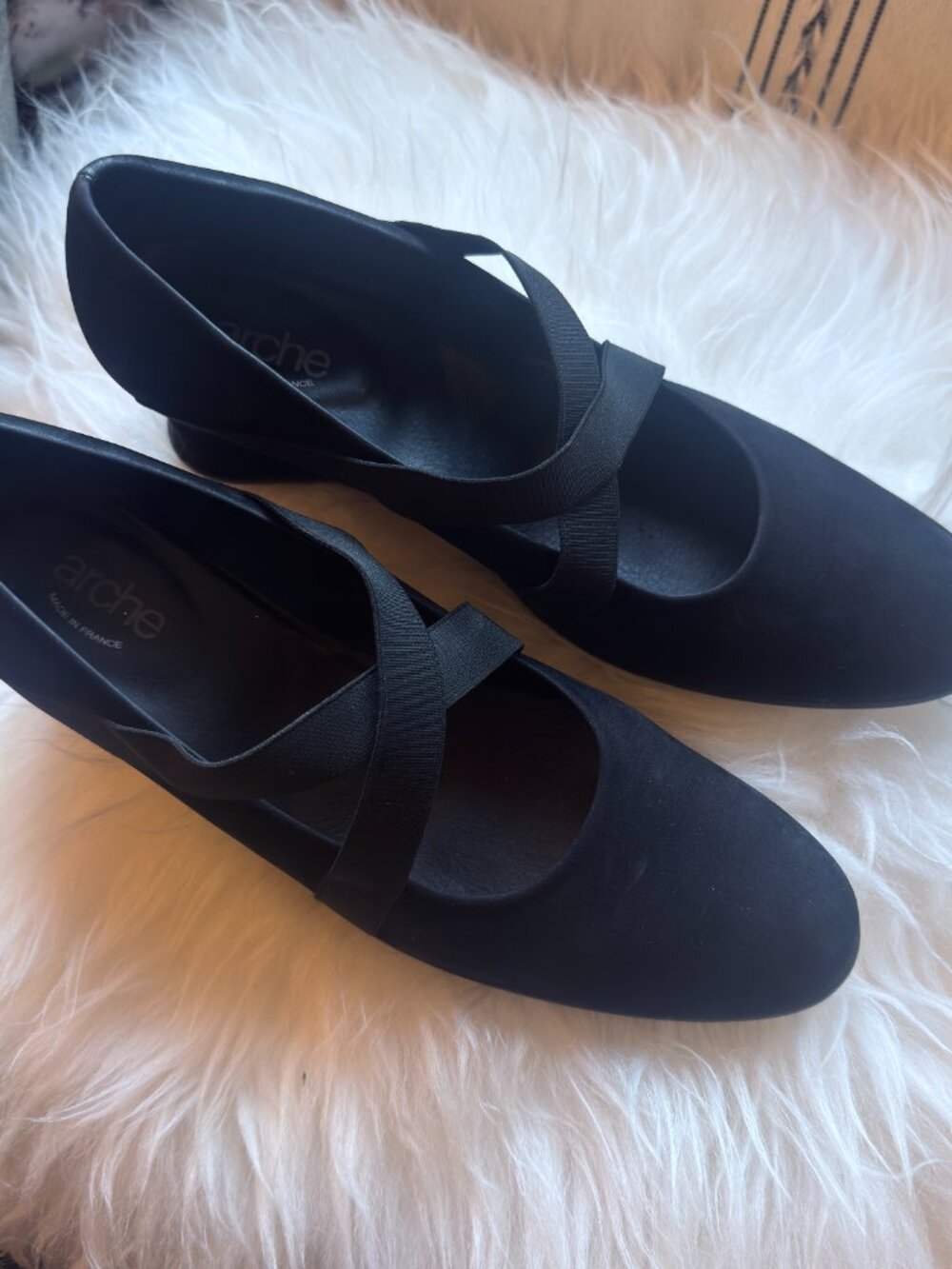 Women Archie Nubuck wedges sz 10,5  black